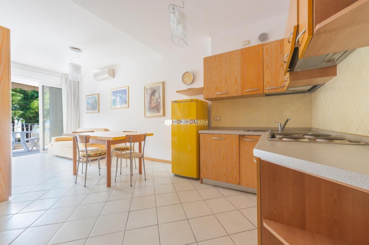 Residence Puerto Del Sol Immobiliare Pacella ลิโดดิเยโซโล ภายนอก รูปภาพ